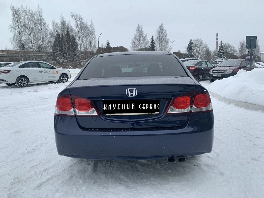 Honda Civic, 2010г., передний привод, механика