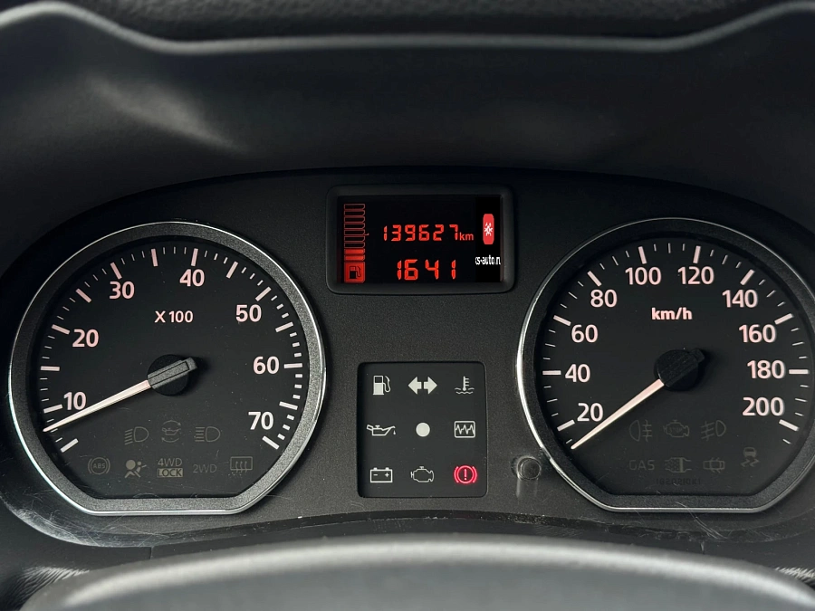 Nissan Terrano, 2015г., передний привод, механика