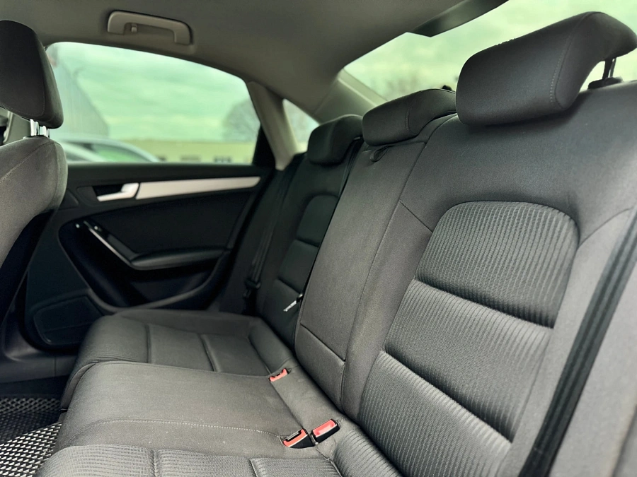 Audi A4, 2012г., передний привод, вариатор