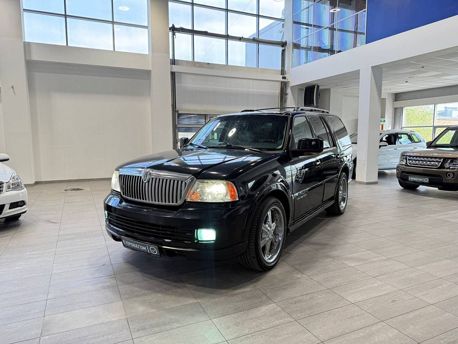 Lincoln Navigator, 2004г., полный привод, автомат