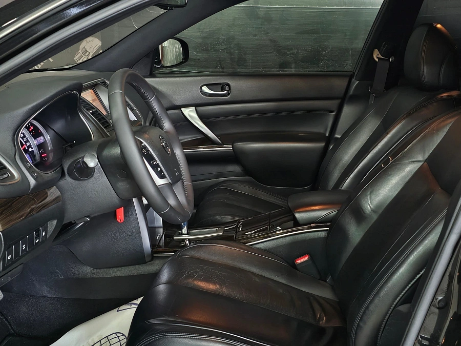 Nissan Teana, 2011г., передний привод, вариатор