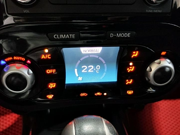 Nissan Juke, 2012г, передний привод, вариатор