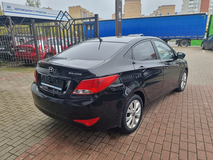 Hyundai Solaris, 2015г., передний привод, механика