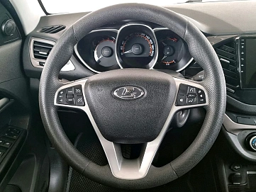 Lada (ВАЗ) Vesta, 2019г, передний привод, механика