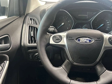 Ford Focus, 2014г, передний привод, робот