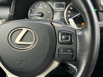 Lexus NX, 2017г, полный привод, вариатор