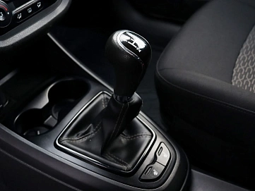 Lada (ВАЗ) Vesta, 2022г, передний привод, механика