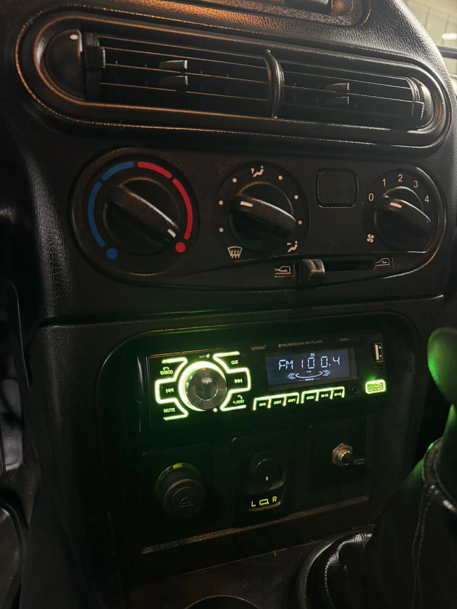 Chevrolet Niva, 2011г., полный привод, механика