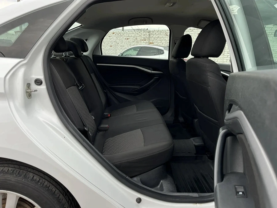 Lada (ВАЗ) Vesta, 2017г., передний привод, механика