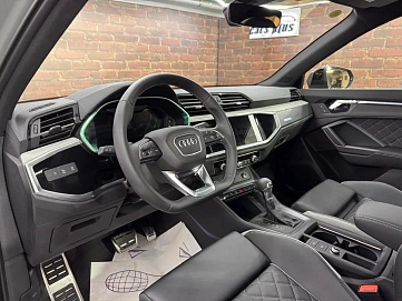 Audi Q3, 2025г, полный привод, робот