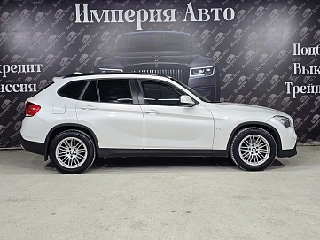 BMW X1, 2012г, задний привод, автомат