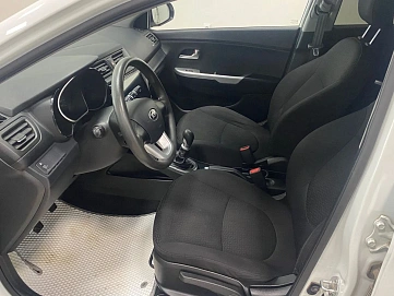 Kia Rio, 2013г, передний привод, механика