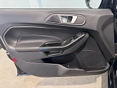 Ford Fiesta, 2015г., передний привод, автомат