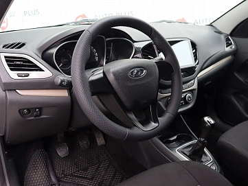 Lada (ВАЗ) Vesta, 2016г, передний привод, механика