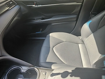 Toyota Camry, 2021г, передний привод, автомат