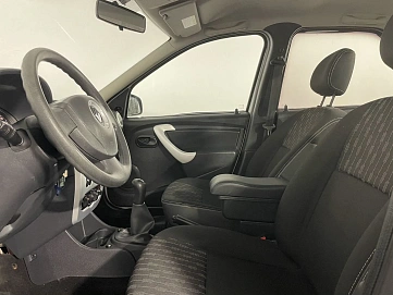 Renault Logan, 2013г, передний привод, механика