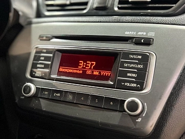 Kia Rio, 2015г, передний привод, механика