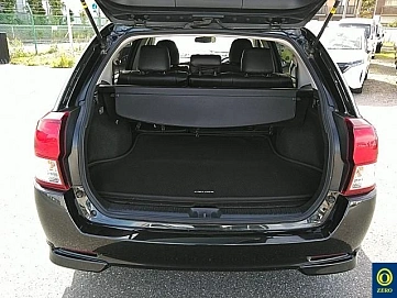 Toyota Corolla, 2013г, полный привод, вариатор