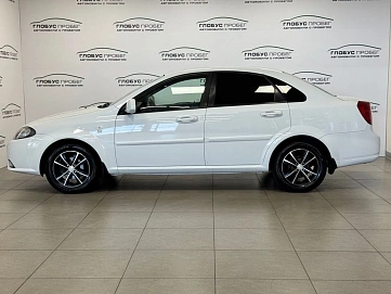 Daewoo Gentra, 2015г, передний привод, механика