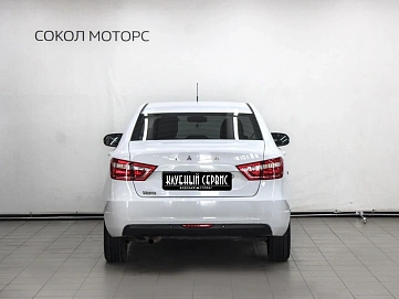 Lada (ВАЗ) Vesta, 2017г, передний привод, механика