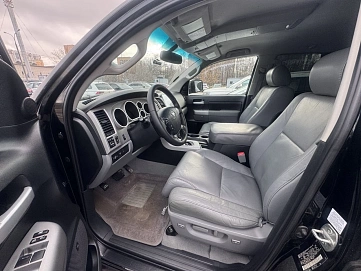 Toyota Tundra, 2008г, полный привод, автомат