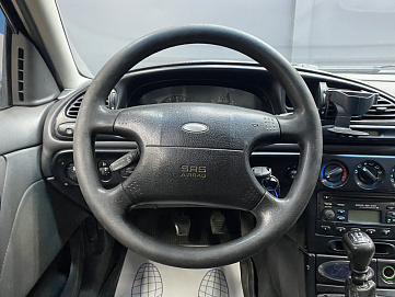 Ford Mondeo, 1998г, передний привод, механика