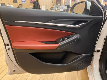 Changan Eado Plus, 2023г, передний привод, робот