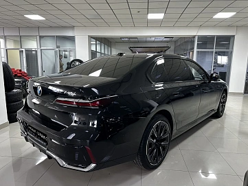 BMW , 2023г., полный привод, автомат