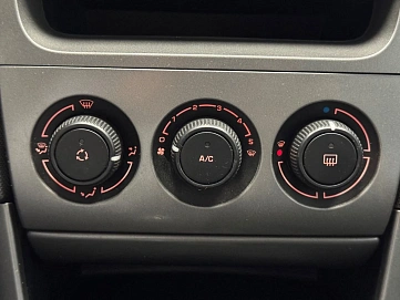 Peugeot 308, 2012г, передний привод, механика