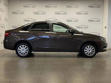 Lada (ВАЗ) Vesta, 2016г, передний привод, механика