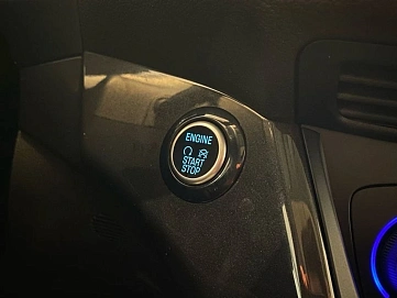 Ford Kuga, 2016г, передний привод, автомат