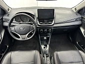 Toyota Yaris, 2021г., передний привод, вариатор