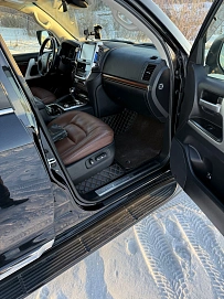 Toyota Land Cruiser, 2016г, полный привод, автомат