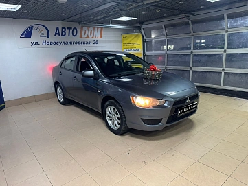Mitsubishi Lancer, 2009г, передний привод, автомат
