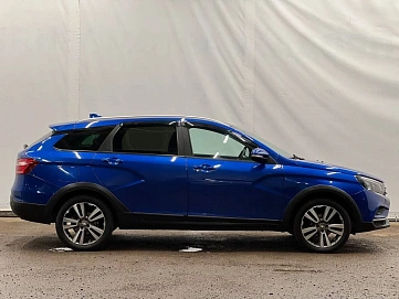 Lada (ВАЗ) , 2021г., передний привод, вариатор