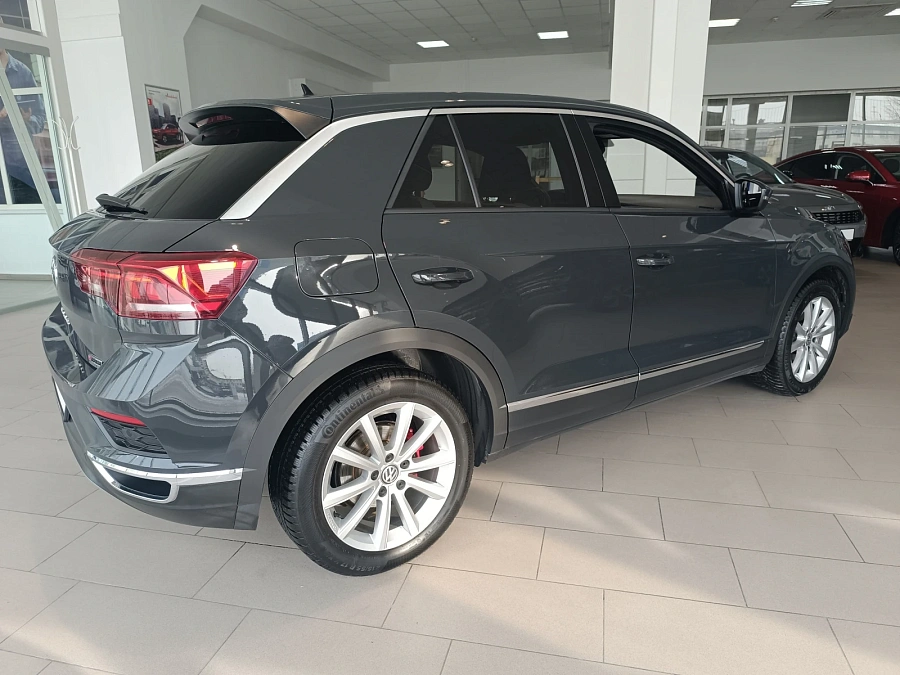 Volkswagen T-Roc, 2019г., полный привод, робот