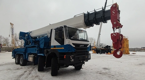 Челябинец КС 65717, 2025г