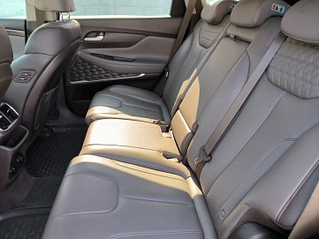 Hyundai Santa Fe, 2019г, полный привод, автомат