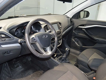 Lada (ВАЗ) Vesta, 2022г, передний привод, механика