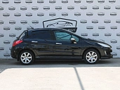 Peugeot 308, 2009г., передний привод, автомат