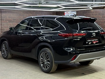 Toyota Highlander, 2026г, полный привод, автомат