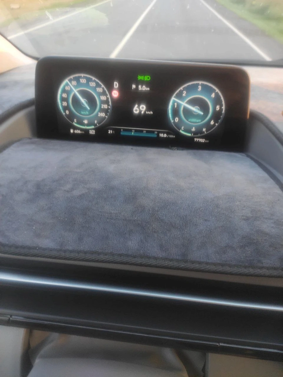 Hyundai Staria, 2021г., полный привод, автомат