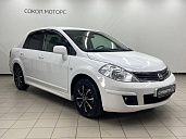 Nissan Tiida, 2013г., передний привод, механика