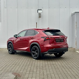 Lexus NX, 2017г, передний привод, автомат