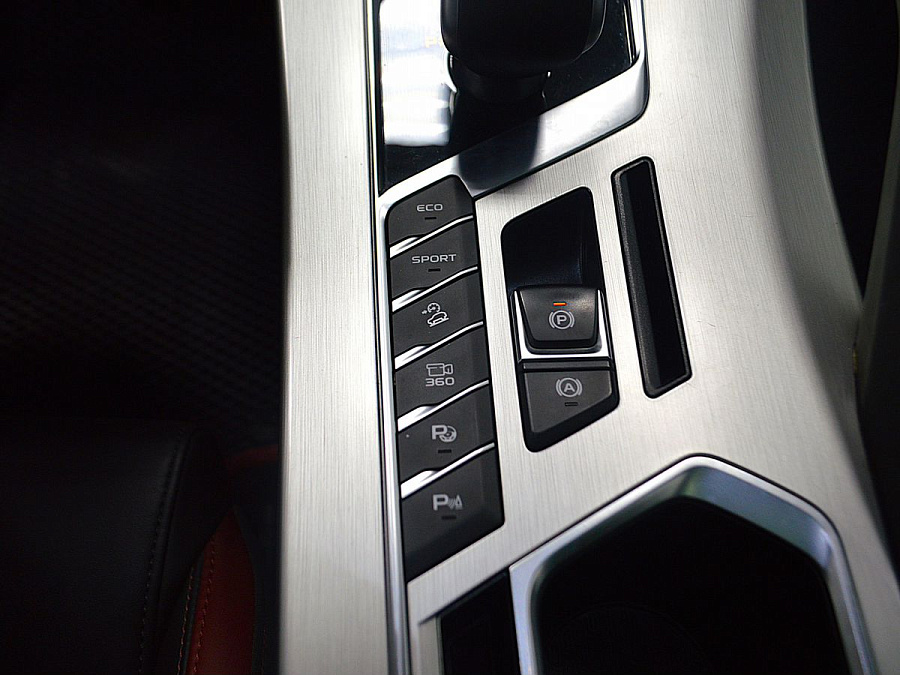 Geely Coolray, 2020г., передний привод, робот