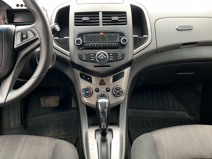Chevrolet Aveo, 2012г., передний привод, автомат