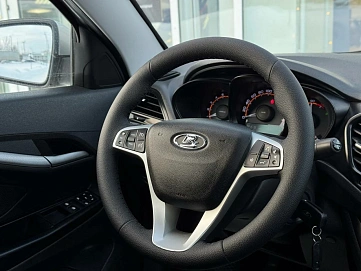 Lada (ВАЗ) Vesta, 2019г, передний привод, механика