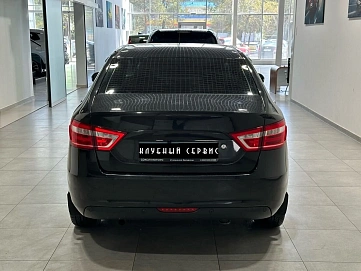 Lada (ВАЗ) Vesta, 2016г, передний привод, робот