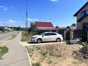 Toyota Corolla, 2014г, передний привод, вариатор