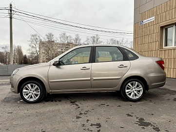 Lada (ВАЗ) Granta, 2022г, передний привод, механика